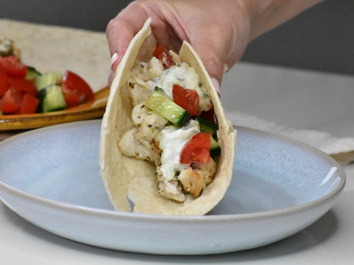 Homemade Greek Chicken Souvlaki (No&nbsp;Grill)!